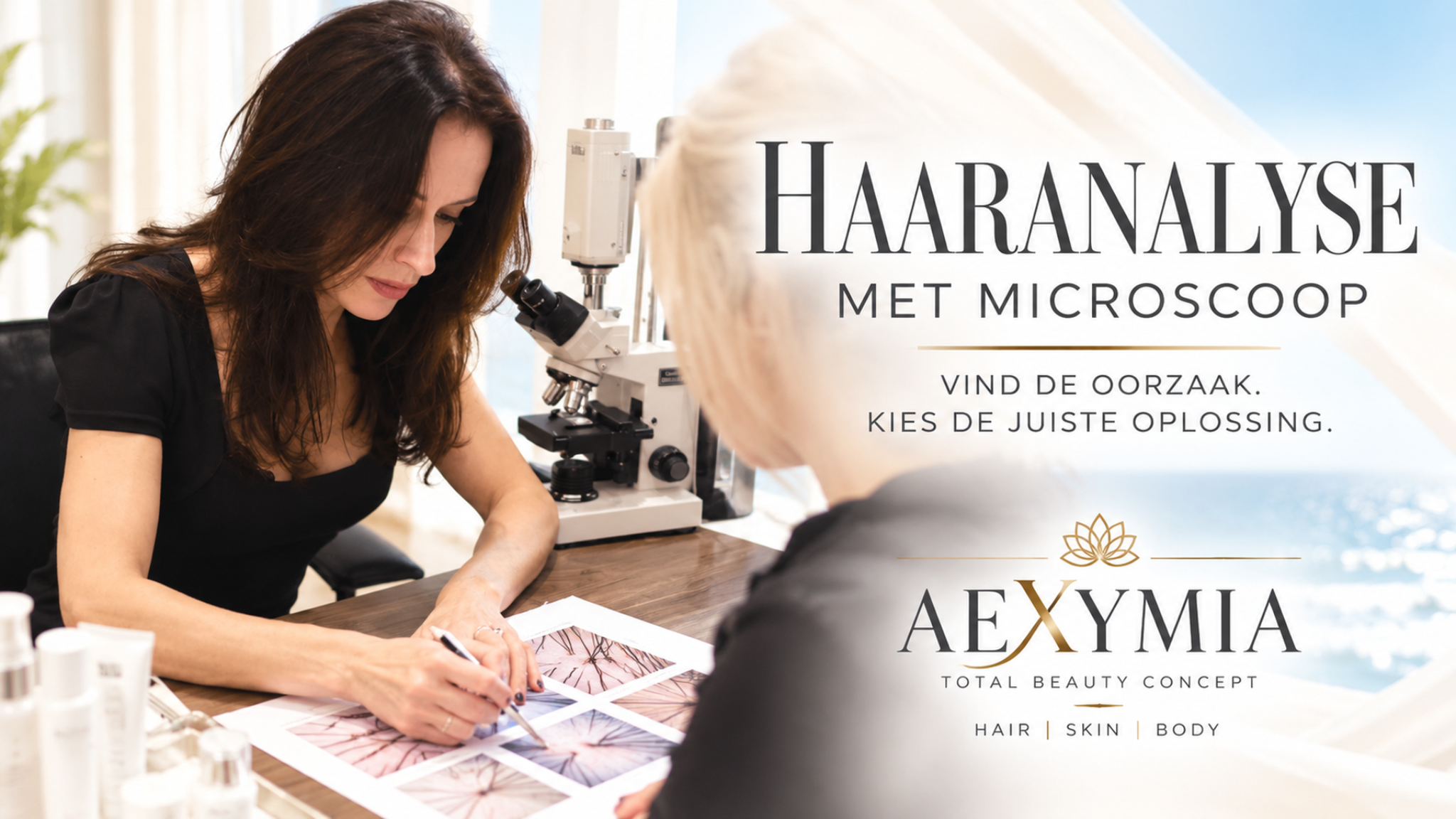 Haaranalyse met microscoop bij Aexymia Total Beauty Concept.